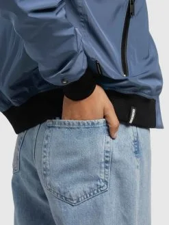 Khujo Tussenjassen Tussenjas Stence2 Dames Duifblauw -Aanbiedingen Khujo Winkel 0c0fda4f81700945a365924b645ae8d4 1