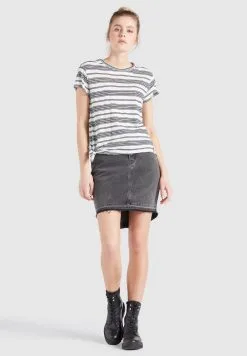 Khujo T-shirts Shirt MATAMA Dames Marine / Wit -Aanbiedingen Khujo Winkel 4bcdecd24d472913af4c1fad5c2fc957