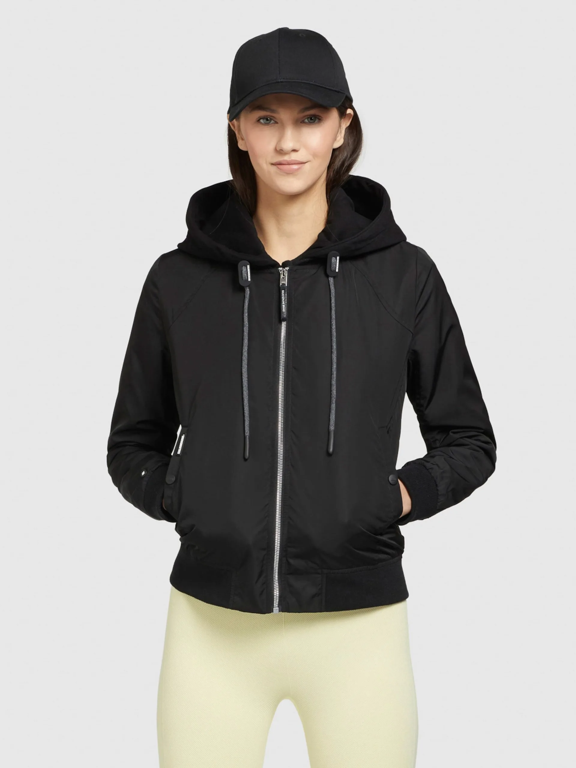 Khujo Tussenjassen Tussenjas Persee Dames Zwart 2 Khujo Tussenjassen Tussenjas Persee Dames Zwart - Afbeelding 2