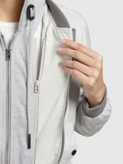 Khujo Tussenjassen Tussenjas Persee Dames Wit 15 Khujo Tussenjassen Tussenjas Persee Dames Wit -Aanbiedingen Khujo Winkel aa43a75db80b8c28b286a0a6fc93fc64