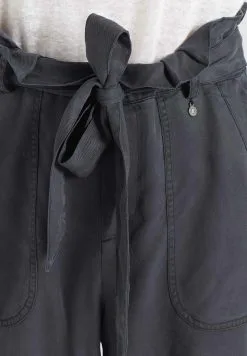 Khujo Shorts Loosefit Broek Poppy Dames Donkergrijs -Aanbiedingen Khujo Winkel b254aec486b65db48ecd20561992dc47